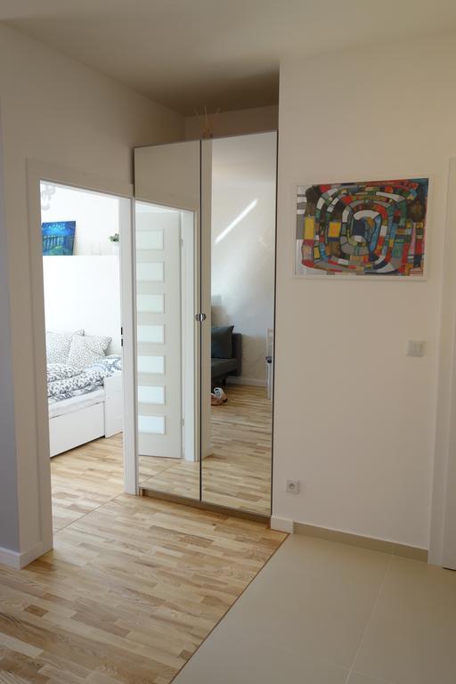 1 Bedroom Francuska Park Apartment Kattowitz Exterior foto